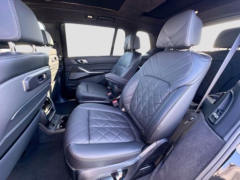 New 2026 BMW X7 xDrive40i w/ M Sport Package image 19