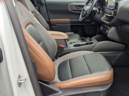 Used 2023 Ford Bronco Sport Outer Banks w/ Tech Package image 28