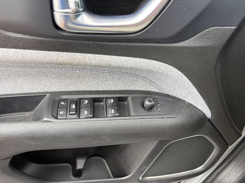 Used 2024 Jeep Compass Latitude AWD/4WD image 29