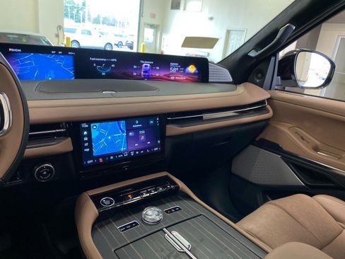 New 2026 Lincoln Navigator Black Label AWD/4WD image 47