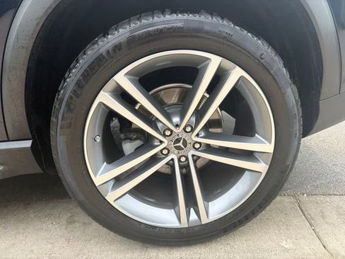 Used 2021 Mercedes-Benz GLE 350 4MATIC image 42