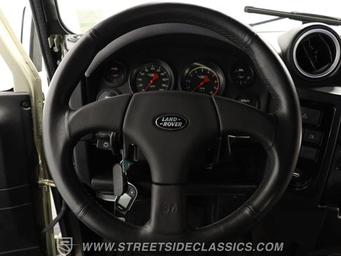 Used 1994 Land Rover Defender 90 image 35