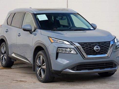 Used 2023 Nissan Rogue SL w/ SL Premium Package FWD image 52
