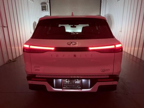 Certified 2023 INFINITI QX60 Luxe w/ Vision Package AWD/4WD image 9