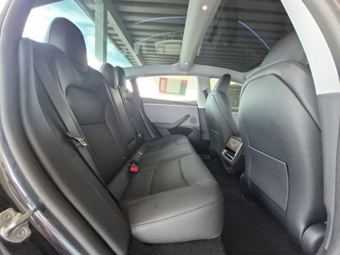 Used 2025 Tesla Model 3 Long Range RWD image 21