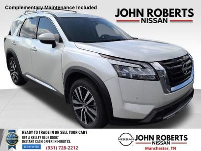 Used 2024 Nissan Pathfinder Platinum w/ Cargo Package