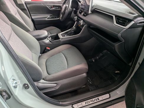 Certified 2023 Toyota RAV4 XLE w/ Convenience Package FWD image 33