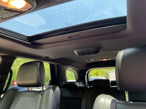 Used 2022 Dodge Durango GT AWD/4WD image 23