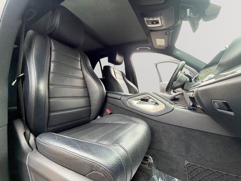 Used 2021 Mercedes-Benz GLE 450 4MATIC image 28