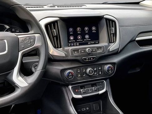 Used 2022 GMC Terrain SLE w/ Driver Convenience Package AWD/4WD image 6