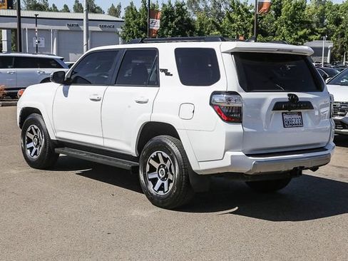 Used 2021 Toyota 4Runner TRD Off-Road Premium w/ Moonroof Package AWD/4WD image 2