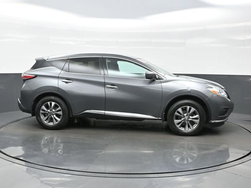 Used 2016 Nissan Murano S w/ Navigation Package image 7