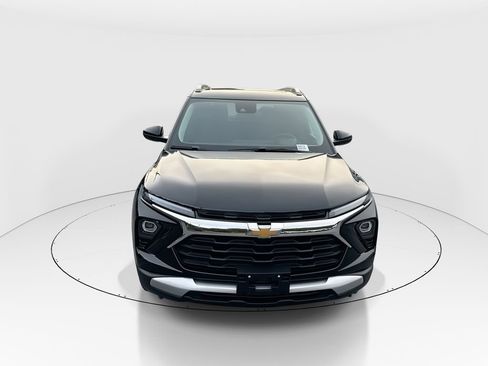 New 2026 Chevrolet TrailBlazer LT w/ LT Cold Weather Package FWD image 3