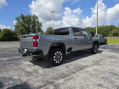 Used 2024 Chevrolet Silverado 2500 Custom w/ Custom Convenience Package AWD/4WD image 4