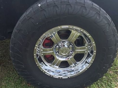 Used 2012 Ford F150 XLT w/ XLT Chrome Pkg image 10