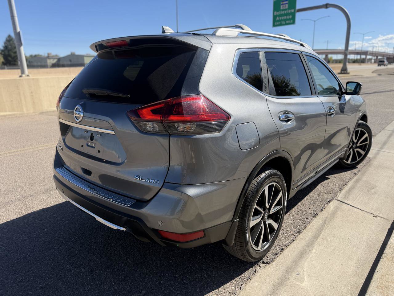 Used 2020 Nissan Rogue SL AWD/4WD image 5
