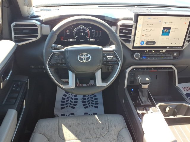 Used 2024 Toyota Tundra Limited AWD/4WD image 5