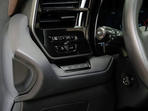 Used 2025 Lexus TX 350 AWD w/ Technology Package image 33