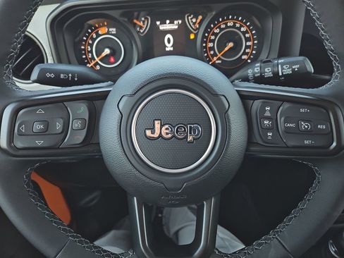 New 2025 Jeep Wrangler Sport S image 24