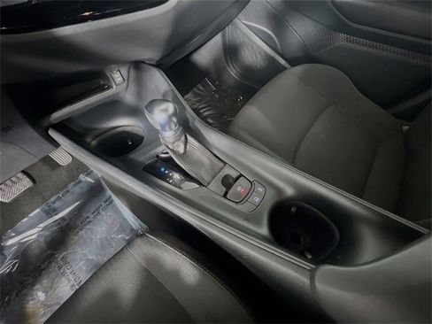 Used 2018 Toyota C-HR XLE image 24