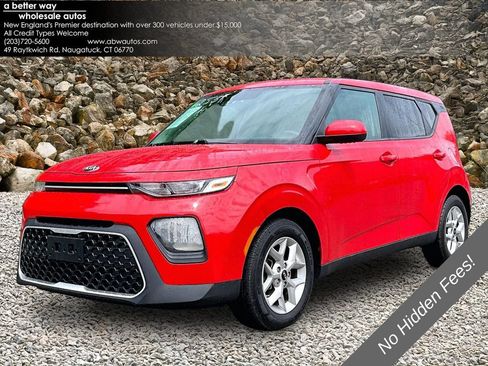 Used 2021 Kia Soul S FWD image 1