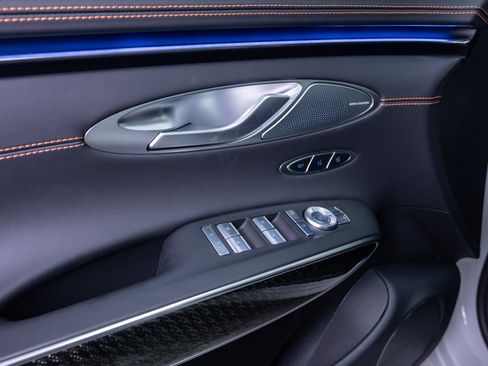 New 2026 Genesis GV70 3.5T Sport Prestige AWD/4WD image 18