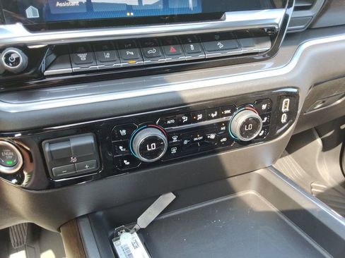 New 2026 Chevrolet Silverado 3500 High Country w/ High Country Premium Package AWD/4WD image 32