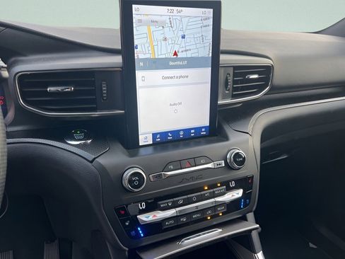 Used 2020 Ford Explorer ST w/ ST Street Pack image 25