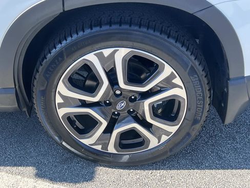 Certified 2023 Subaru Ascent Touring w/ Popular Package #2A image 19