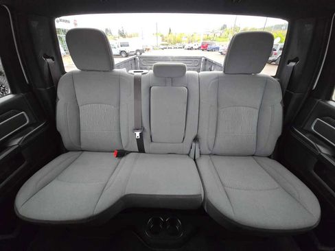 Used 2024 RAM 3500 Big Horn image 18