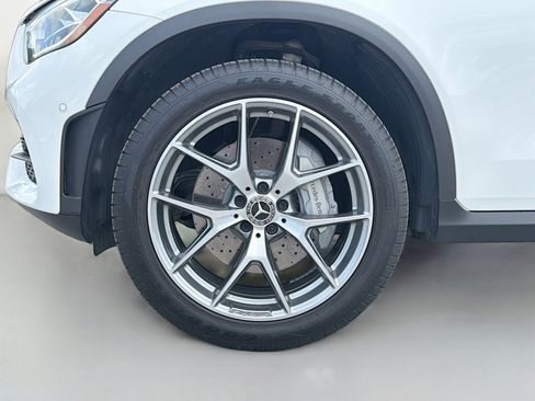 Used 2020 Mercedes-Benz GLC 300 image 41