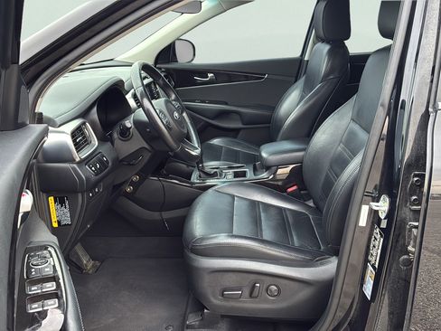 Used 2018 Kia Sorento EX FWD image 22