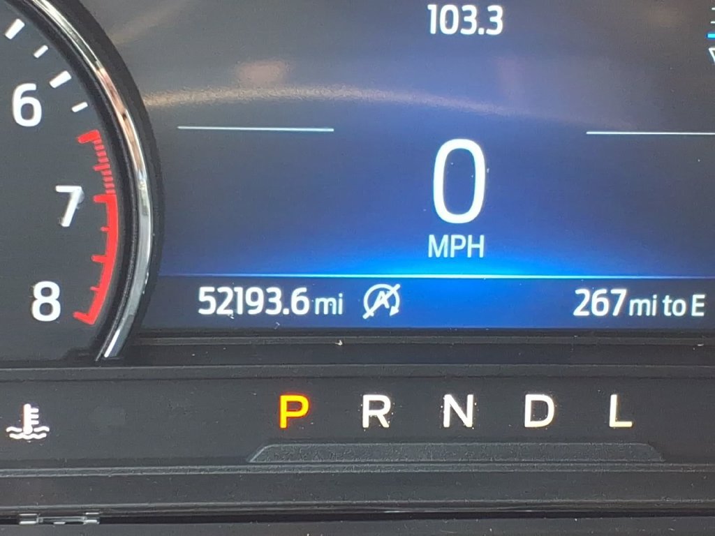 Used 2021 Ford Explorer XLT w/ Equipment Group 202A AWD/4WD image 27