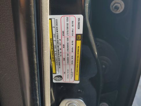 Used 2019 RAM 2500 Laramie image 32