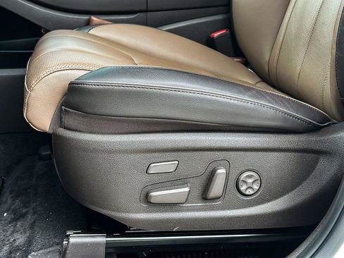 Used 2022 Hyundai Santa Fe Limited w/ Cargo Package image 15