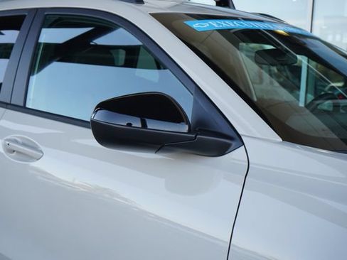 Used 2026 Chevrolet Trax RS w/ Sunroof Package FWD image 10