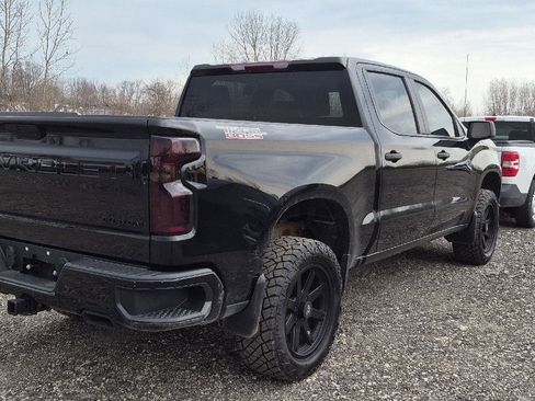 Used 2021 Chevrolet Silverado 1500 Custom Trail Boss w/ Midnight Edition image 3