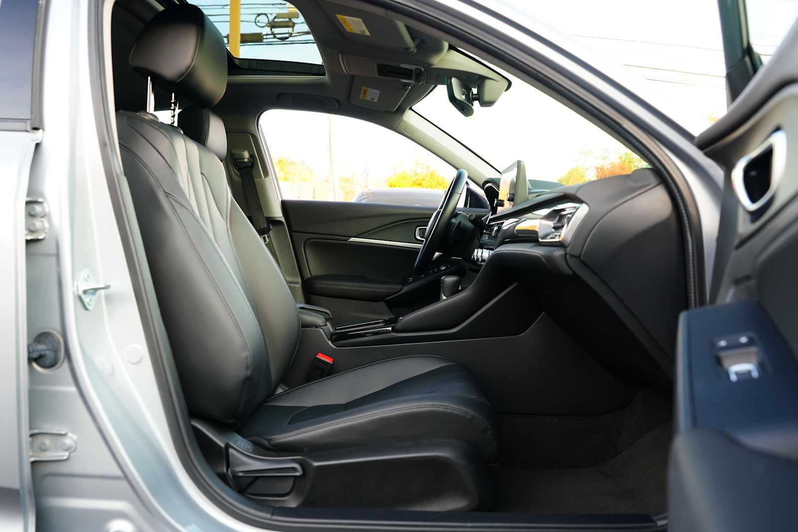 Used 2024 Acura Integra FWD image 29