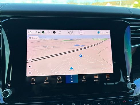 Used 2022 Jeep Wagoneer Series III w/ Premium Group I image 13