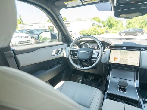 Certified 2026 Land Rover Range Rover Velar S AWD/4WD image 19