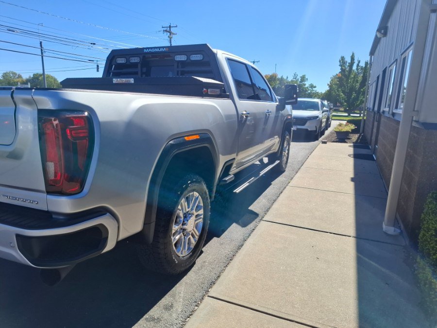 Used 2023 GMC Sierra 2500 Denali w/ Denali Ultimate Package AWD/4WD image 12