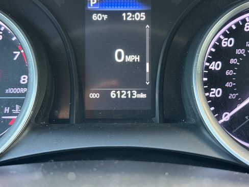 Used 2023 Toyota Camry LE image 29