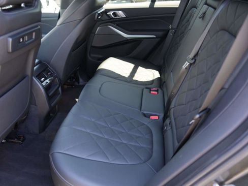 Certified 2023 BMW X5 sDrive40i w/ M Sport Package RWD image 11