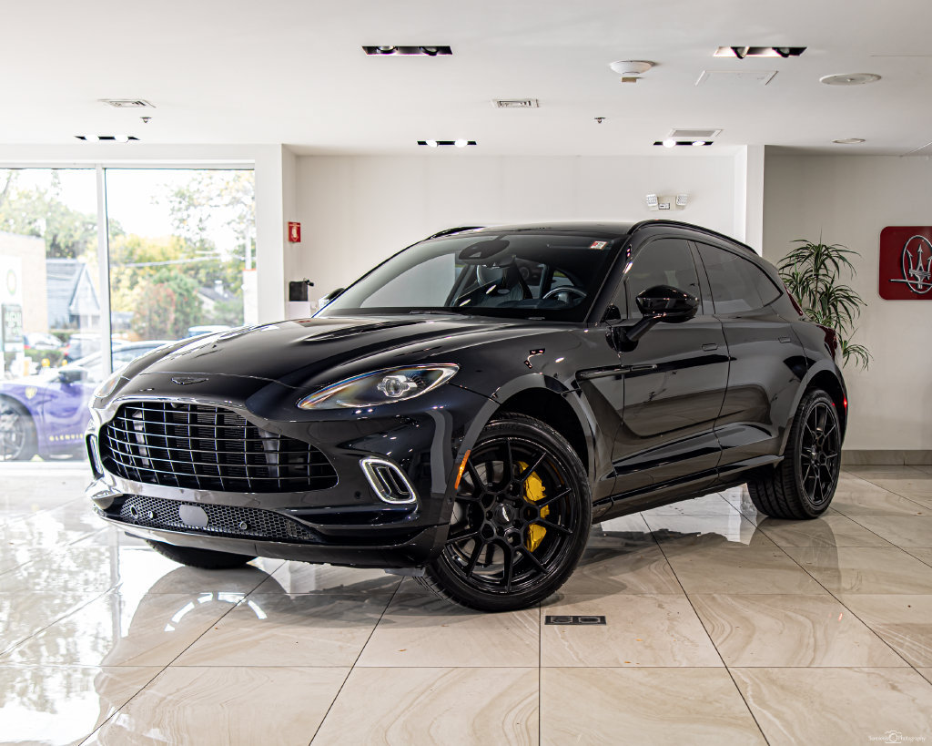 Used 2022 Aston Martin DBX AWD/4WD image 1