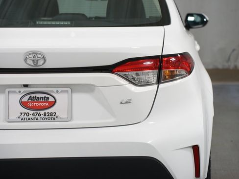 Certified 2023 Toyota Corolla LE image 10