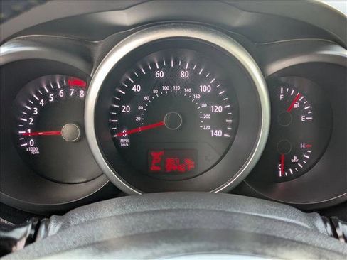 Used 2013 Kia Soul + image 10