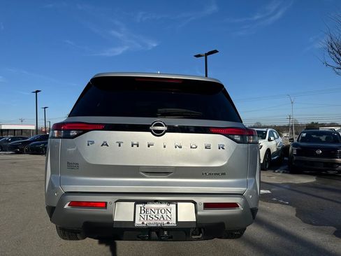 Certified 2024 Nissan Pathfinder Platinum w/ Cargo Package image 6