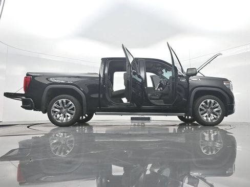 Used 2023 GMC Sierra 1500 Denali w/ Denali Reserve Package AWD/4WD image 53