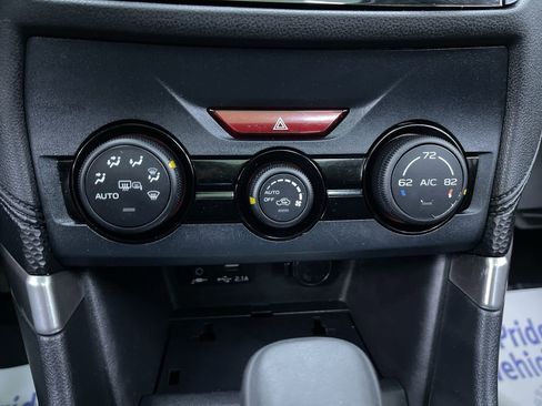 Used 2019 Subaru Forester Premium w/ All-Weather Package image 23