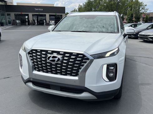 Used 2020 Hyundai Palisade SEL w/ Premium Package AWD/4WD image 2